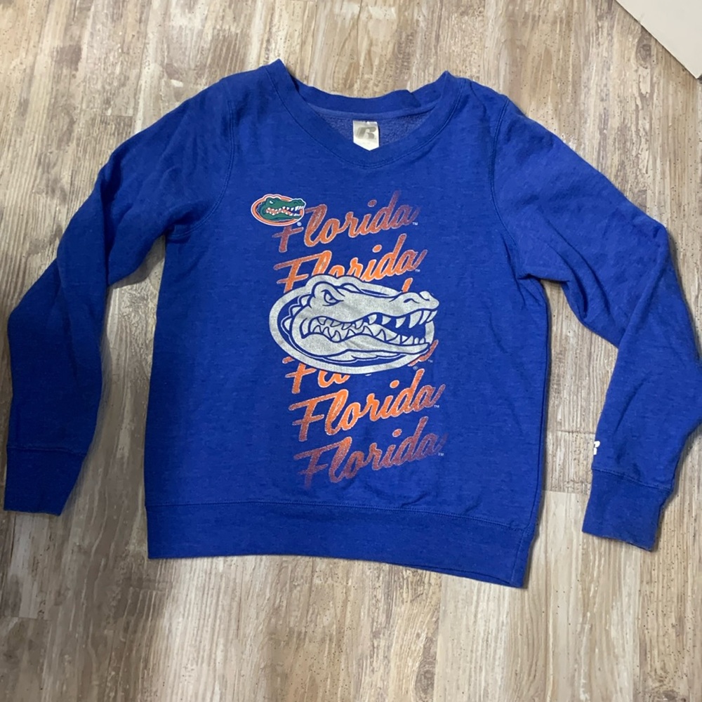 Gators sweatshirt